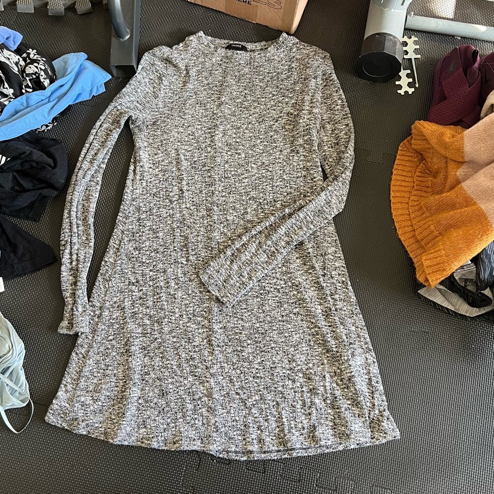 Mock Neck sweater dress long sleeve size L